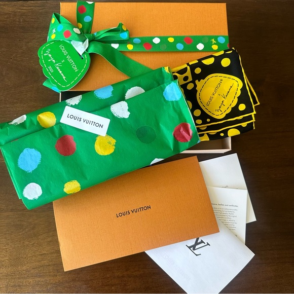 RARE!! Limited Edition LV x YK Infinity Dots Square 45 - Picture 3 of 11